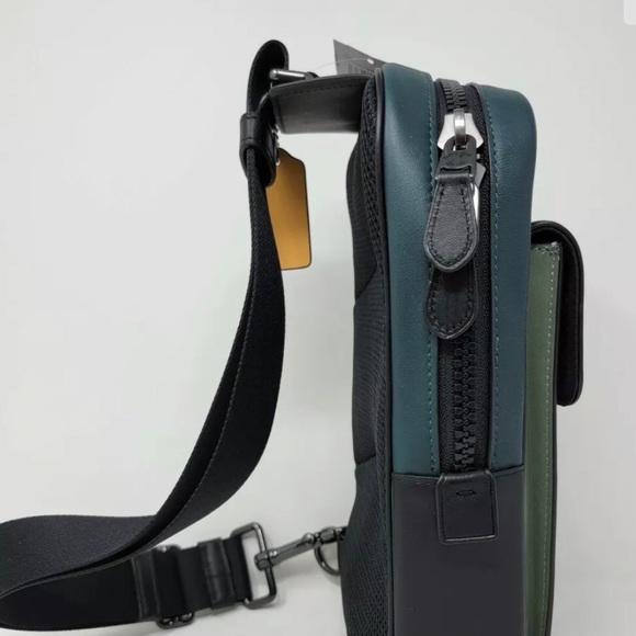 Men’s Track Pack in Colorblock w/Coach Patch Calf Leather - Picture 8 of 12